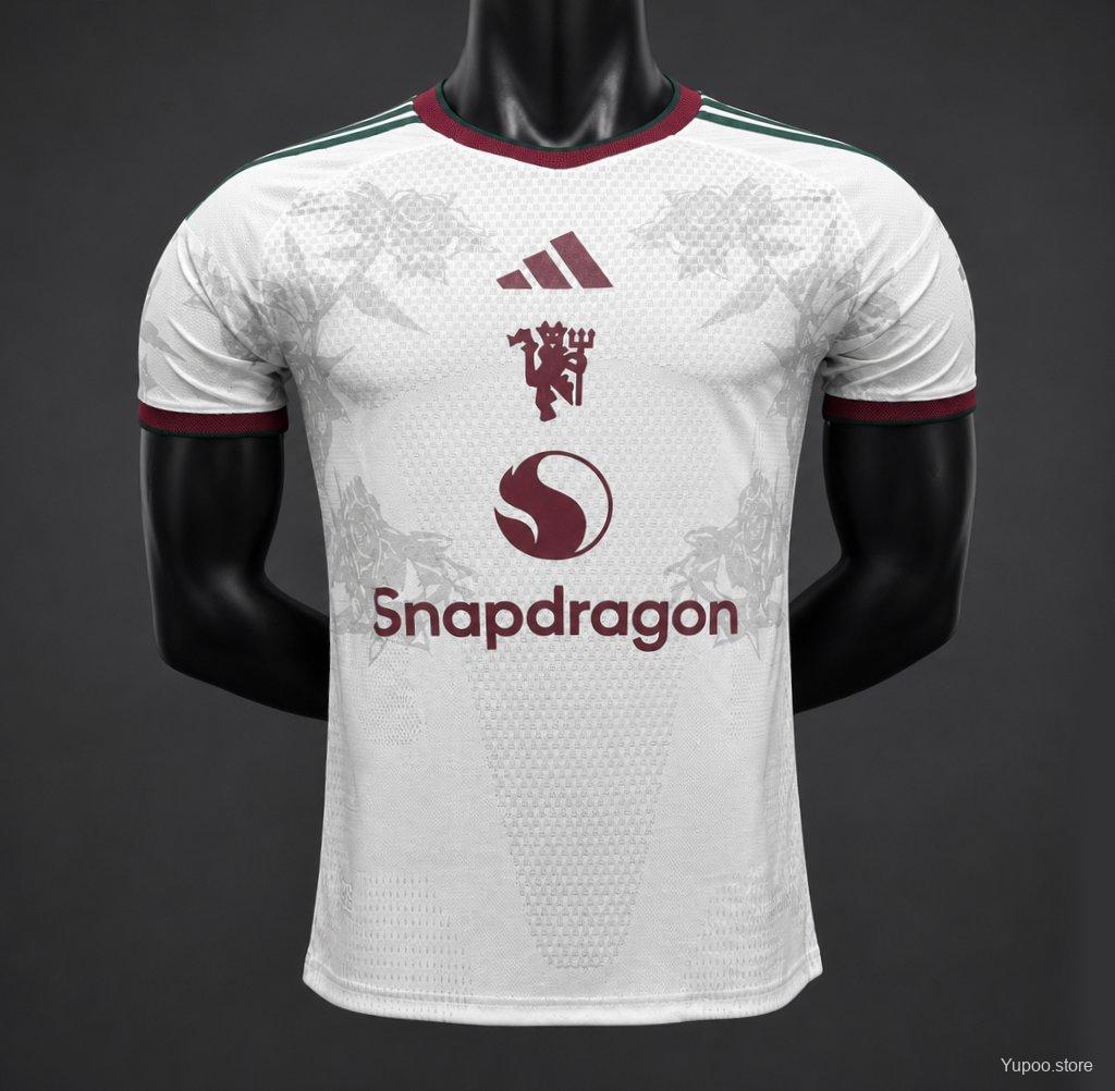 Manchester United 2026/27 TERCERA MANGA CORTA VERSION JUGADOR